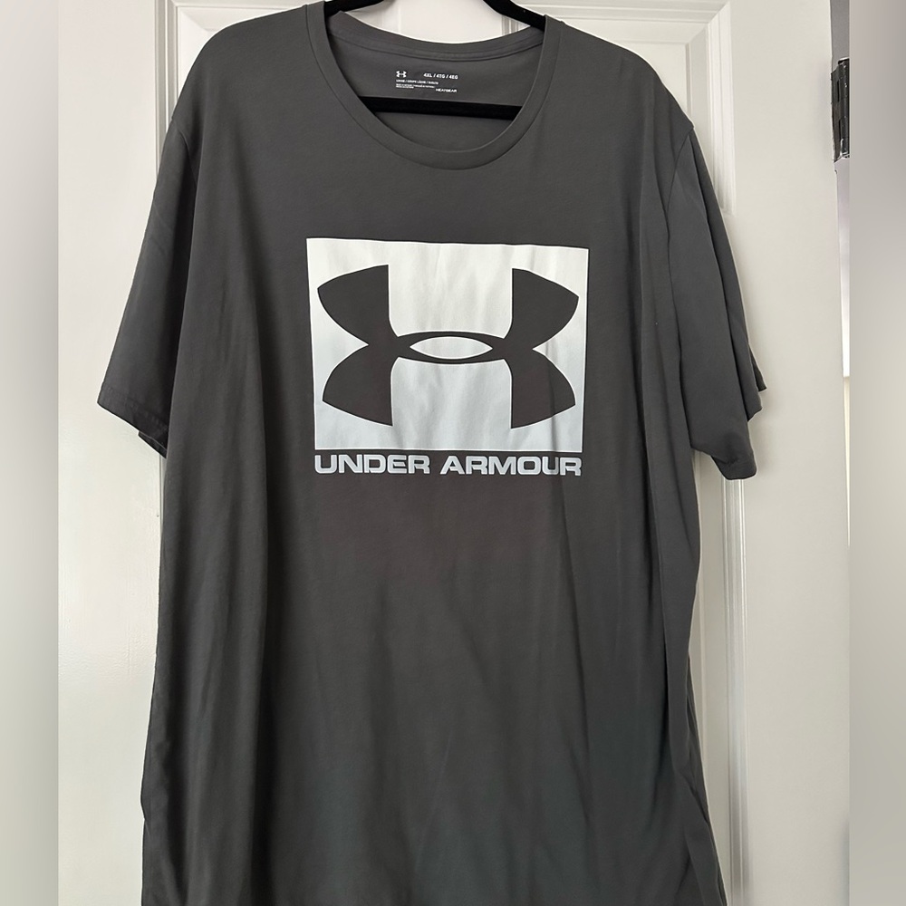 Under Armour Charcoal Grey Short Sleeve Tee